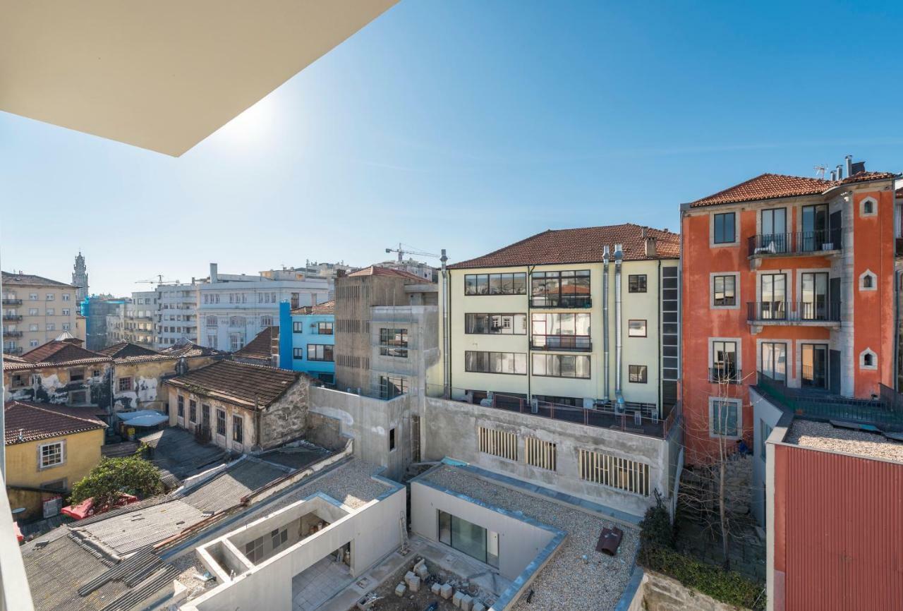 Bright Downtown Apartment Porto Exterior foto