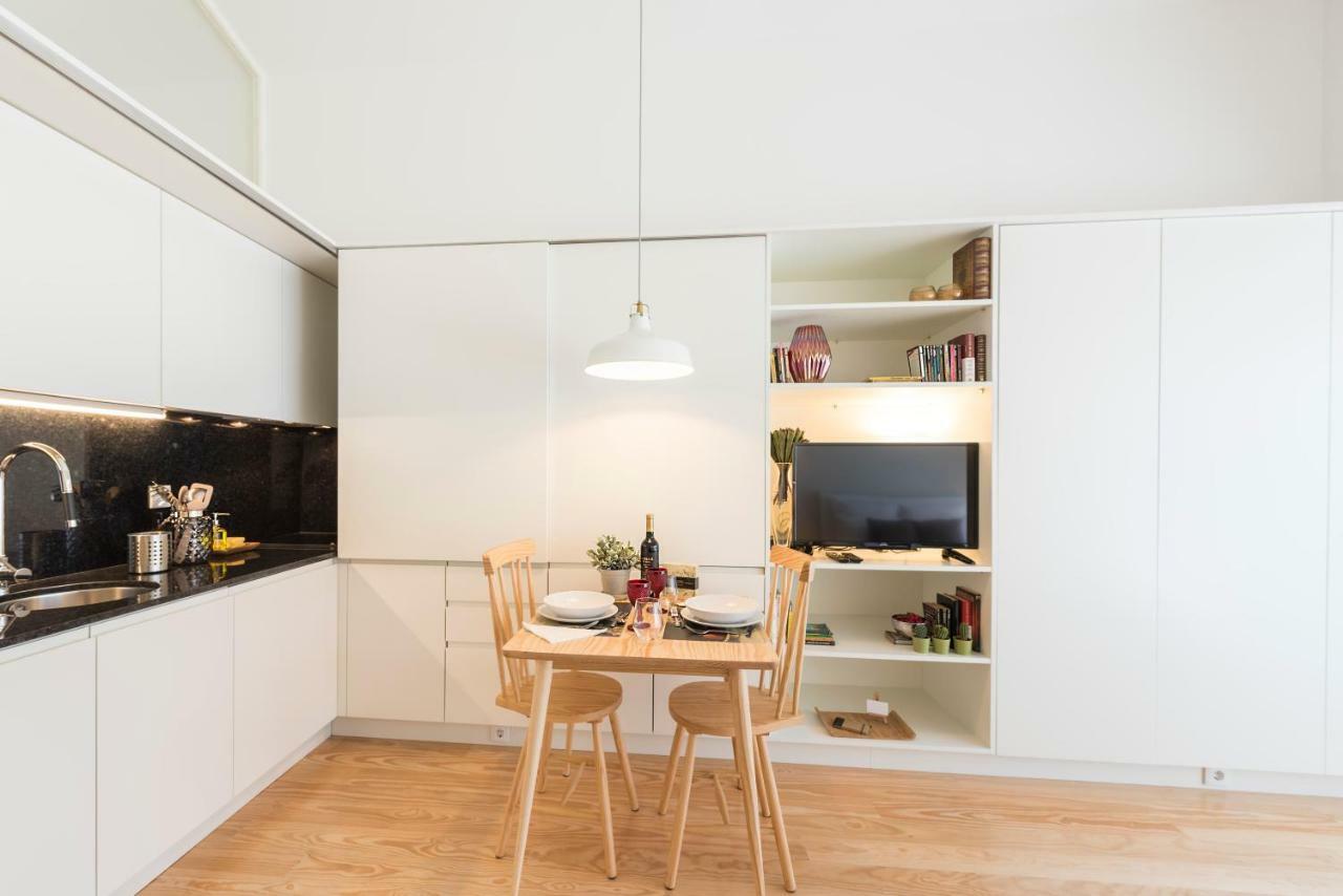 Bright Downtown Apartment Porto Exterior foto