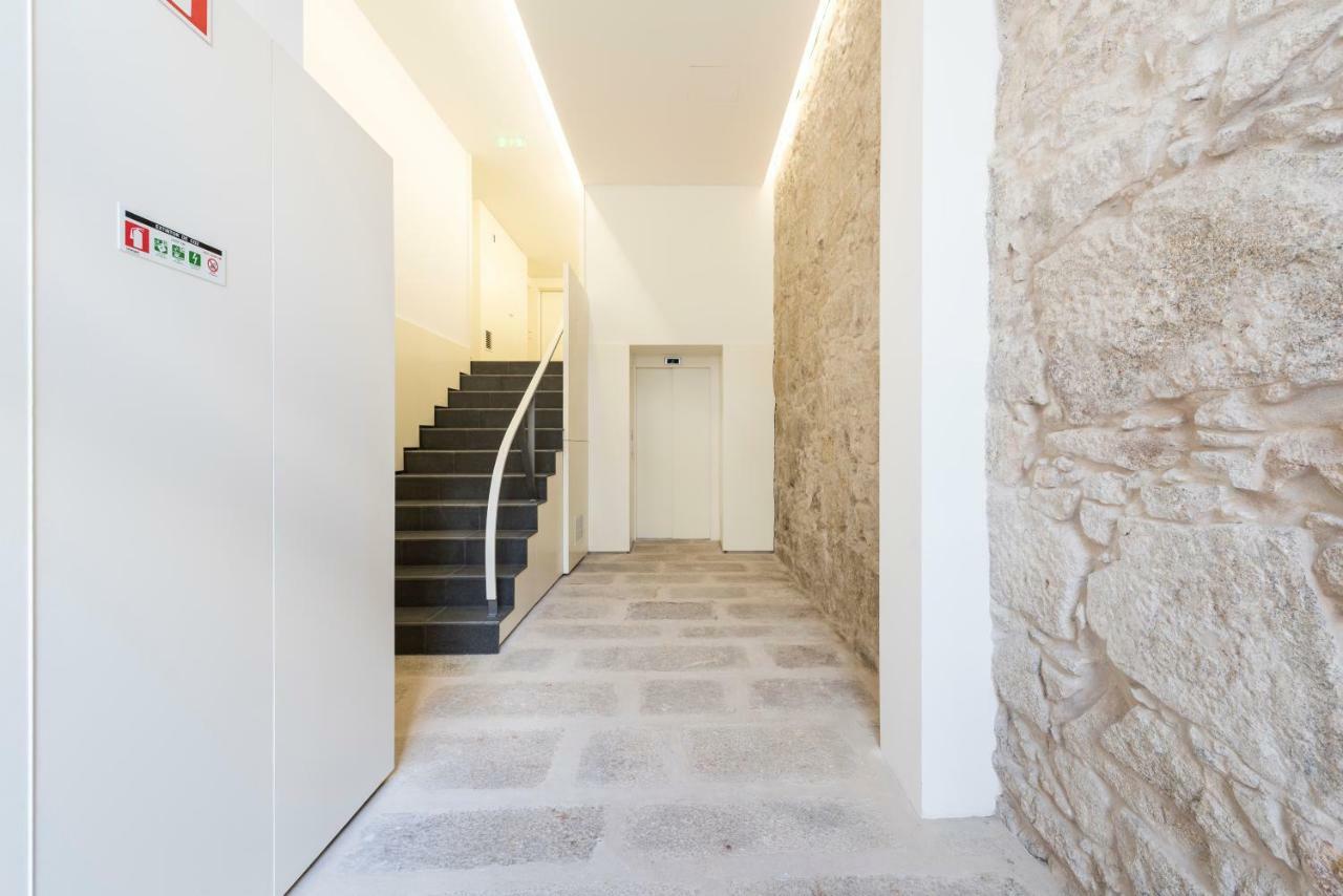 Bright Downtown Apartment Porto Exterior foto
